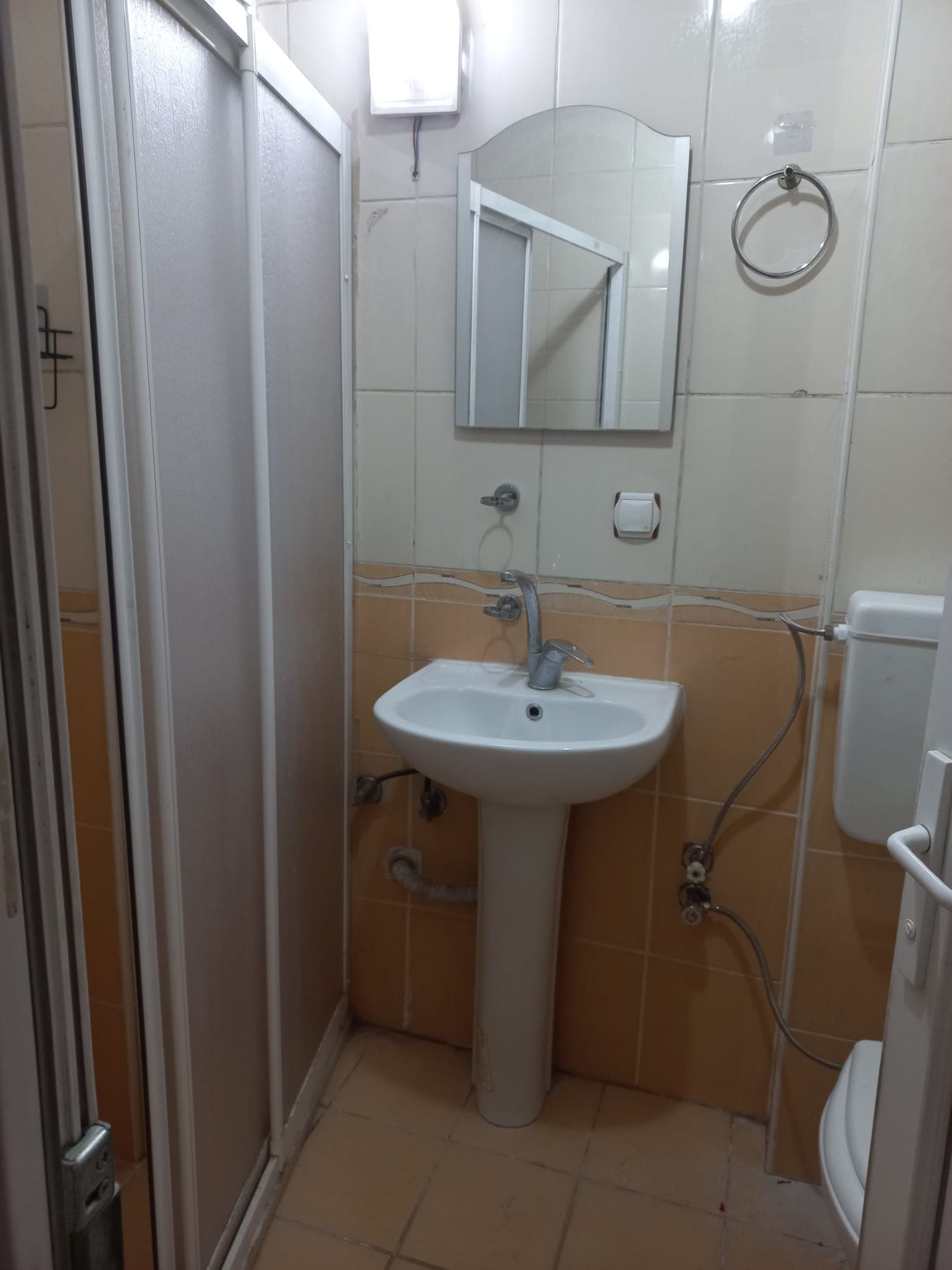 Duşakabinli banyo